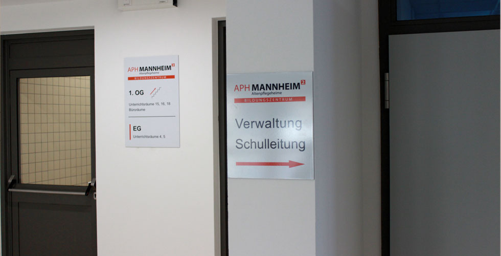 Gebäudebeschriftung APH Bildungszentrum Mannheim