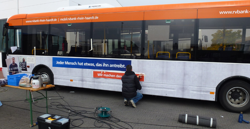 Busbeklebung VR Bank Rhein-Haardt