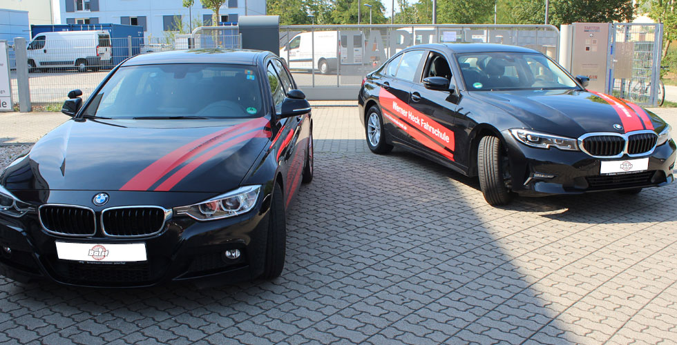 Autobeschriftung Fuhrpark Fahrschule Heck