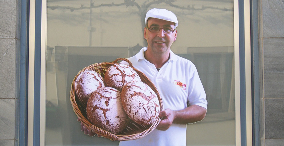 Fensterbeschriftung Bäckerei Sippel