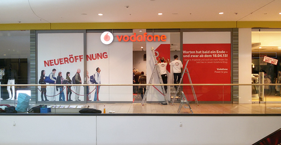 Fensterbeschriftung Vodafone Rhein-Galerie