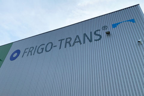 Frigo Trans GmbH Montage Acrylprofilbuchstaben