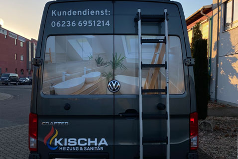 Eindrucksvolle Fahrzeugbeklebung der Firma Kischa 