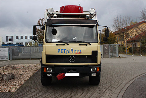 Petplanet Editourmobil Fahrzeugbeschriftung Vollfolierung